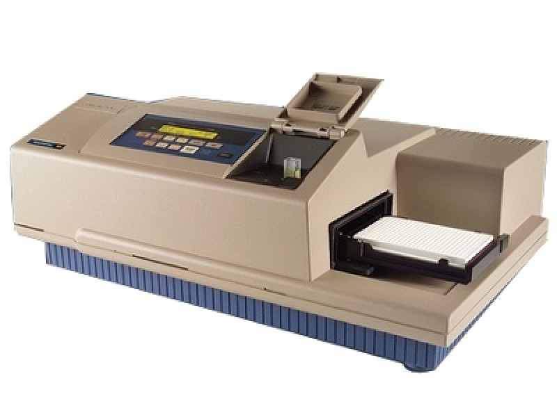 SpectraMax M5e HTRF Certified microplate/cuvette reader