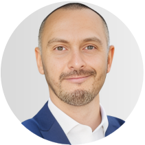 kerem medajlonek.png