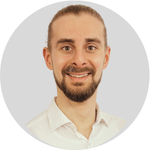 lukáš medailonej v2.png