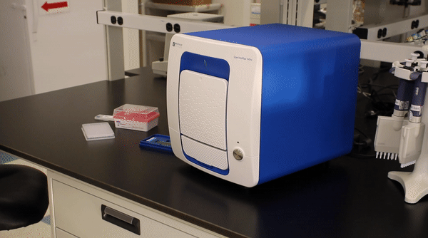 spectramax-mini-microplate-reader.gif